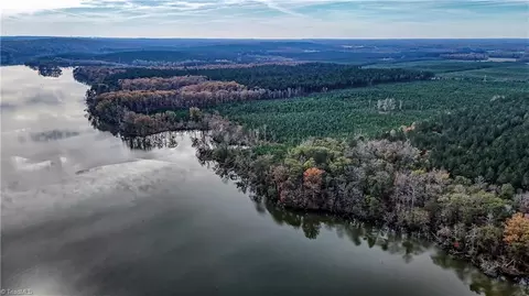 04 River Rd, Richfield, NC 28137
