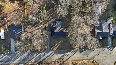 View/Area - 1506 Boundary Ave, High Point, NC 27260 photo 2 of 5