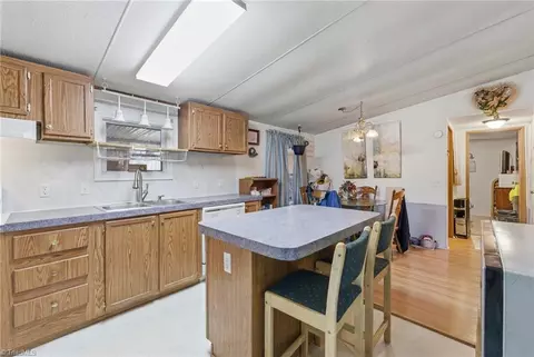 5020 Cashatt Rd, Trinity, NC 27370 photo 10