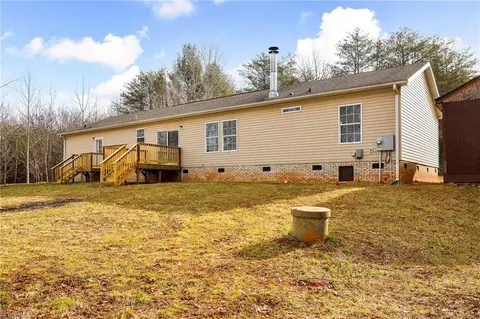1591 Carson Rd, Pilot Mountain, NC 27041 photo 42
