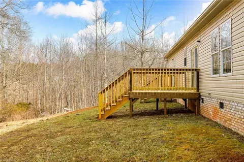 1591 Carson Rd, Pilot Mountain, NC 27041 photo 40