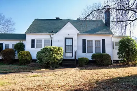 1146 Rogers Rd, Graham, NC 27253