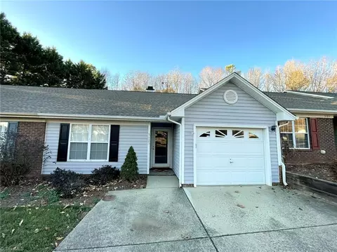 3123 High Bridge Cir, Jamestown, NC 27282