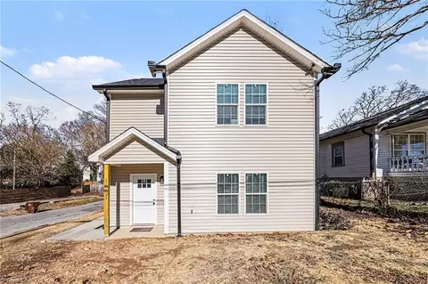 1601 Green Dr E, High Point, NC 27260