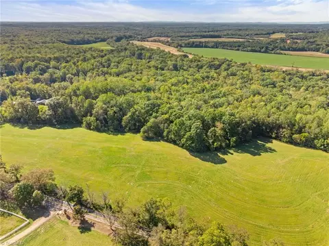 8126 Hilltop Farms Dr, Lewisville, NC 27023