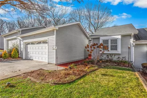 502 Westpark Cir, Winston Salem, NC 27103