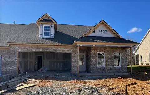 3590 Townland Cir, Clemmons, NC 27012