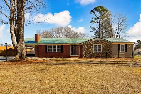 123 Sharon Dr, Lexington, NC 27292