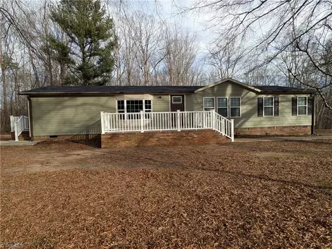 1059 Whitts Rd, Madison, NC 27025