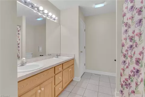 Bath - 2403 Regency Dr, Randleman, NC 27317 photo 1 of 4