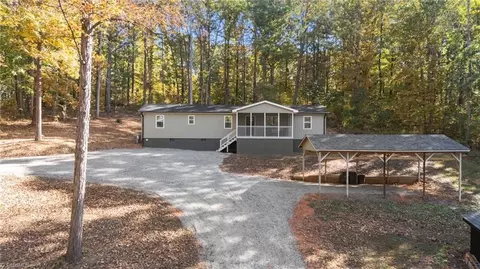1193 Riverview Blvd, Lexington, NC 27292