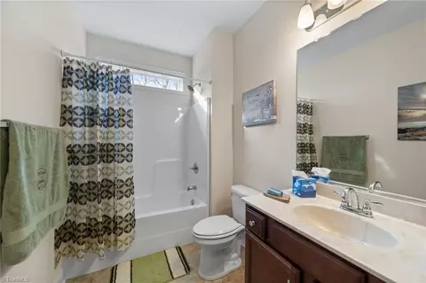 Bath - 773 Forester Ct, High Point, NC 27265 photo 1 of 1