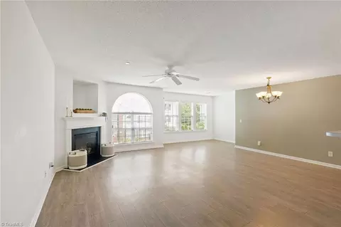 4290 Cedarcroft Ct #2A, Greensboro, NC 27409