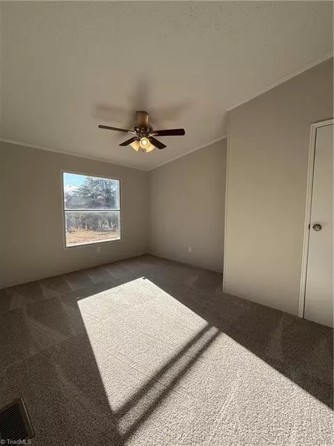 191 Owl Rd, Eden, NC 27288 photo 18