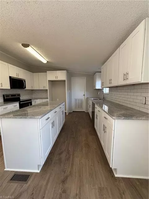 191 Owl Rd, Eden, NC 27288 photo 6