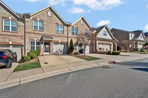 5150 Farm House Trl, Winston Salem, NC 27103