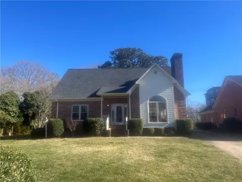 5 Northline Pl, Greensboro, NC 27410