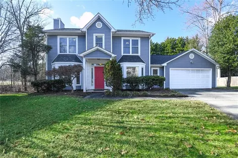 4703 Wellford Ct, Jamestown, NC 27282