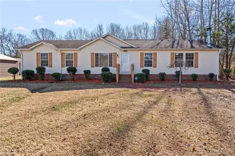 7182 N Nc Highway 49, Liberty, NC 27298