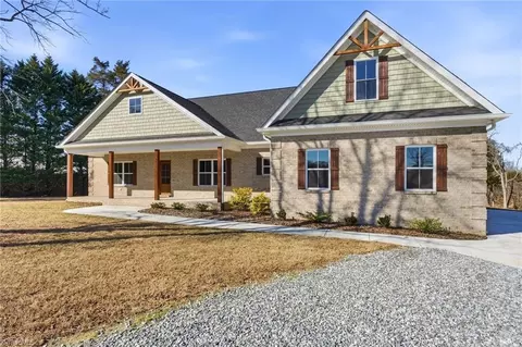 6922 Charnel Ln, Climax, NC 27233