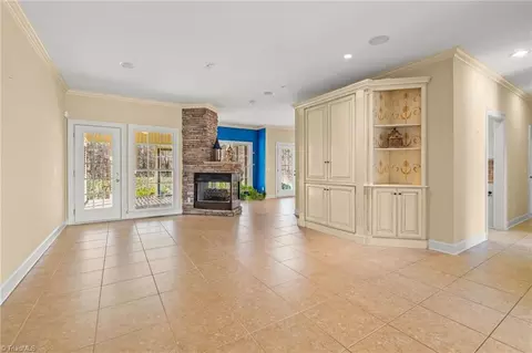 Living - 2365 Addison Blvd, High Point, NC 27262 photo 1 of 4
