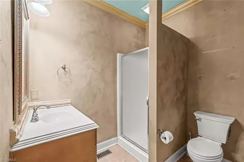Bath - 2365 Addison Blvd, High Point, NC 27262 photo 4 of 4