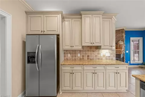 Kitchen - 2365 Addison Blvd, High Point, NC 27262 photo 5 of 5