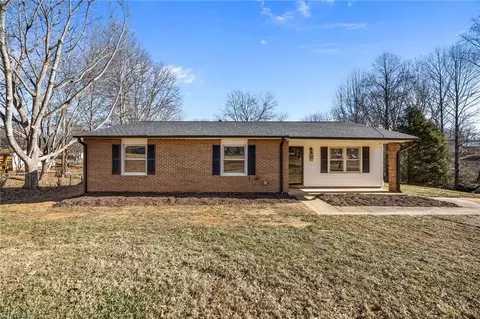 5207 Butterfield Dr, Winston Salem, NC 27105