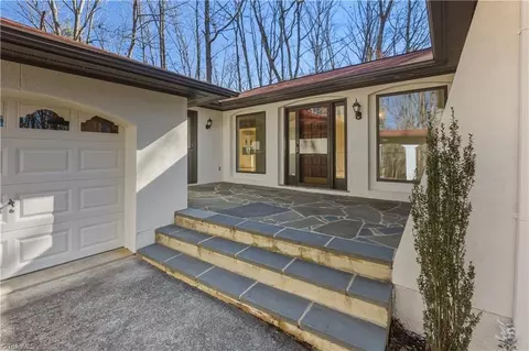 273 Olde Pilot Trl, Pilot Mountain, NC 27041 photo 21