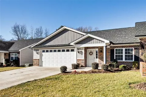 172 Whitley St, Asheboro, NC 27205