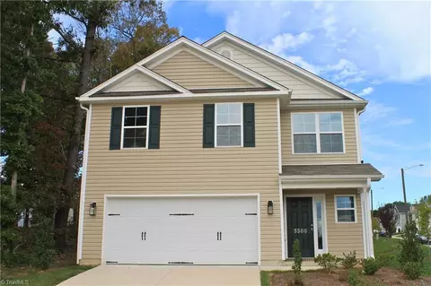 3300 Murchie St, Greensboro, NC 27405