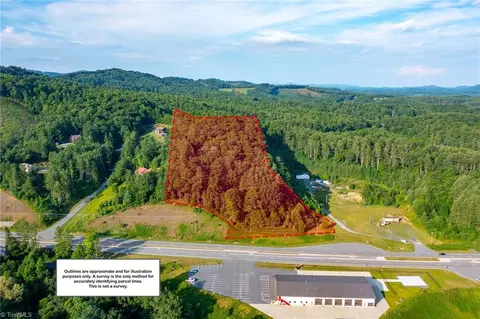 221 S Us Highway 221, Fleetwood, NC 28626