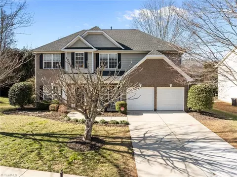 3805 Bridlington Dr, Greensboro, NC 27455