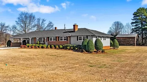 1301 Mount Hope Church Rd, Mcleansville, NC 27301