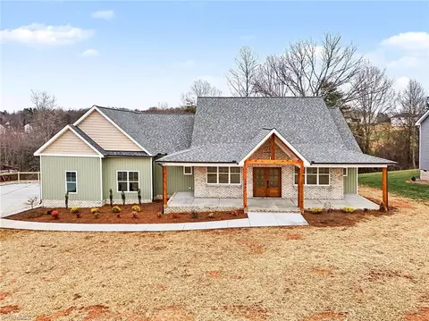 183 Providence Trl, Madison, NC 27025