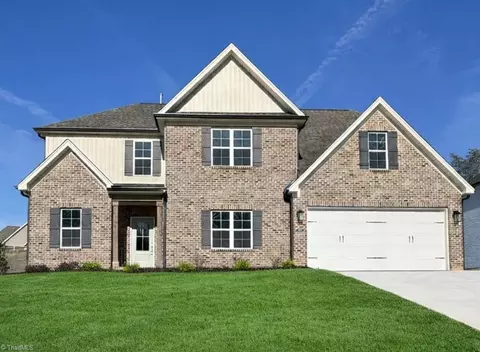 6947 Orchard Path Dr, Clemmons, NC 27012