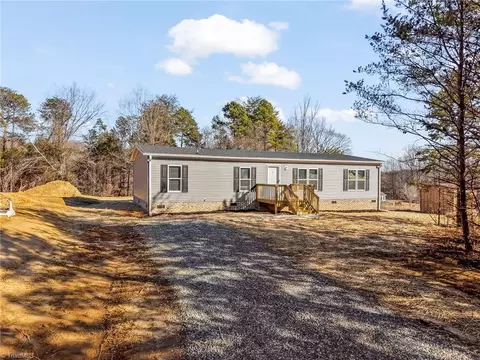 220 Old Thomasville Rd, Winston Salem, NC 27107