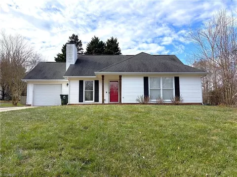 4001 Sourgum Ct, Greensboro, NC 27410