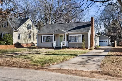 1129 Melrose St, Winston Salem, NC 27103