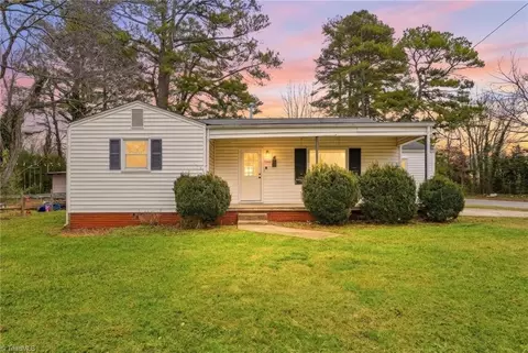 613 Beckner St, Lexington, NC 27292