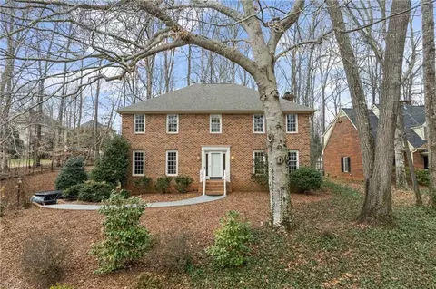 210 Cedar Trl, Winston Salem, NC 27104