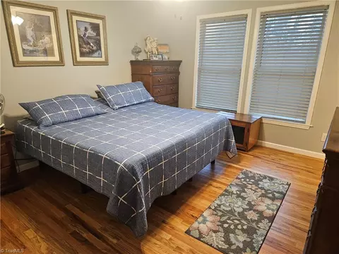 Bedroom - 925 Mountainview Rd, King, NC 27021 photo 1 of 5