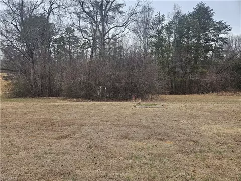 Other - 925 Mountainview Rd, King, NC 27021 photo 5 of 15