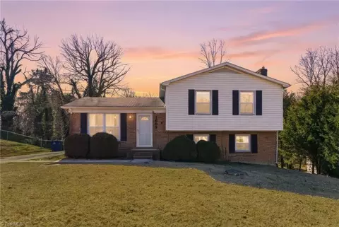 1682 Village Pl, Winston Salem, NC 27127