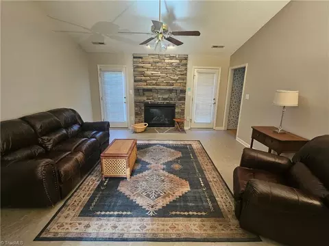117 Village Dr, Jamestown, NC 27282