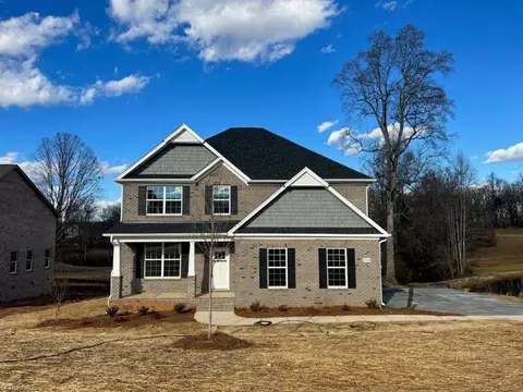 5114 Logos Dr #15, Stokesdale, NC 27357