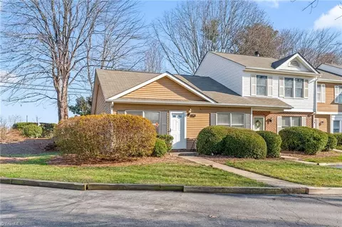 3703 Cotswold Ter #1, Greensboro, NC 27410