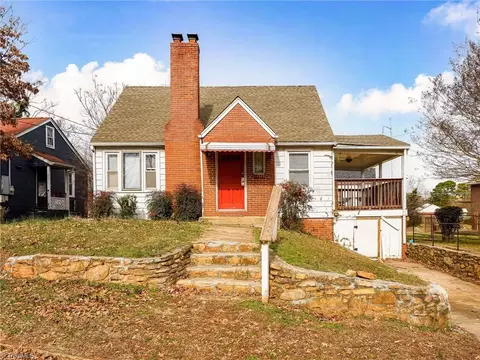507 24th St W, Winston Salem, NC 27105
