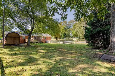 208 Mountain View Rd, King, NC 27021 photo 28