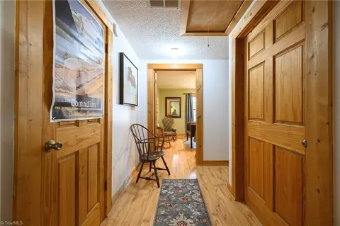 Entry Way - 655 Wind Ridge Ln, Dobson, NC 27017 photo 5 of 5